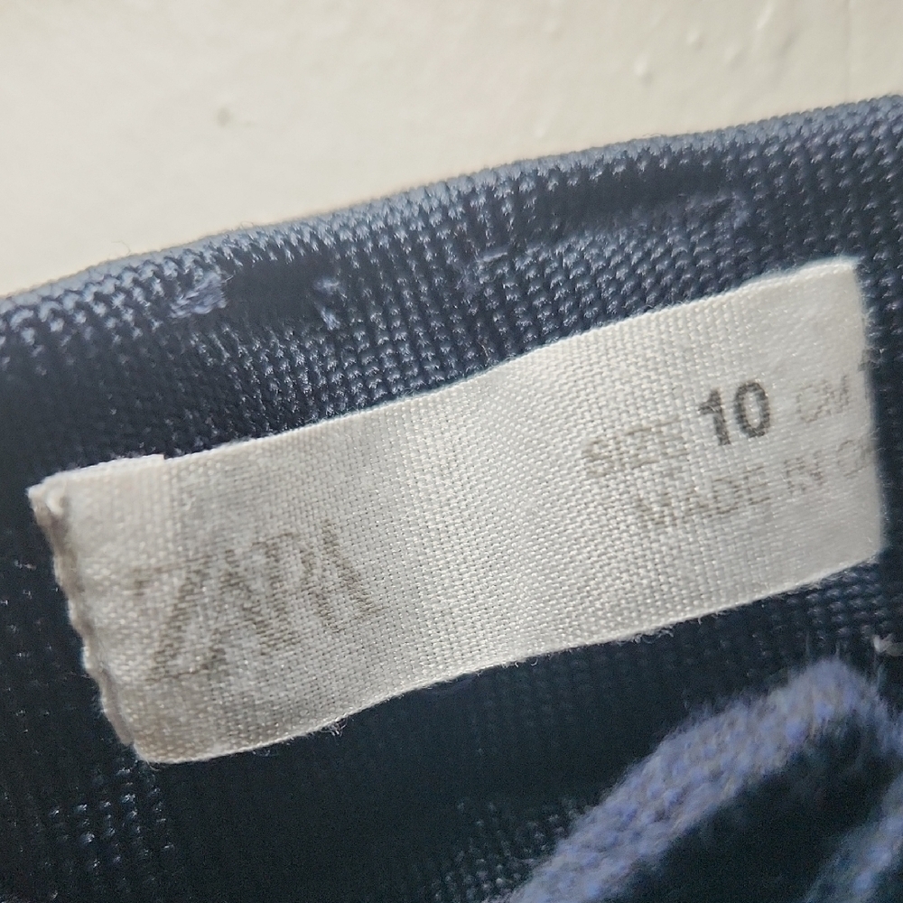 Zara Kids Navy Joggers with White Stripes - Picture 2 of 4
